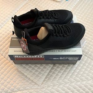 Slip Resistant Work Shoes | Women’s Sketchers